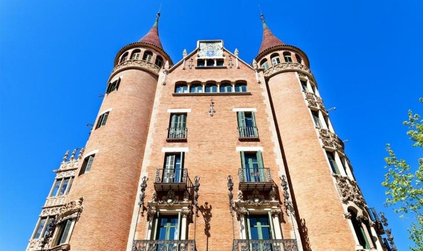 Edificio Casa Punxets
